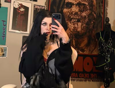 Unhingedray verified OnlyFans creator 2026 profile photo